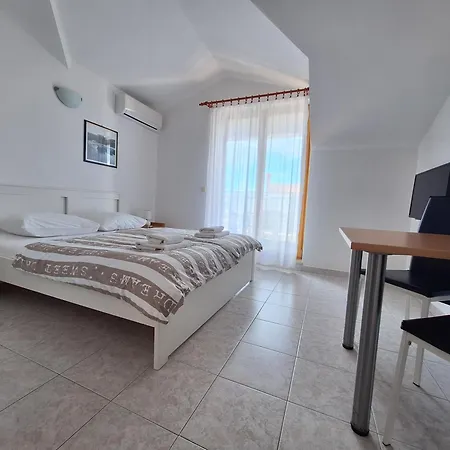 And Saric Apartament