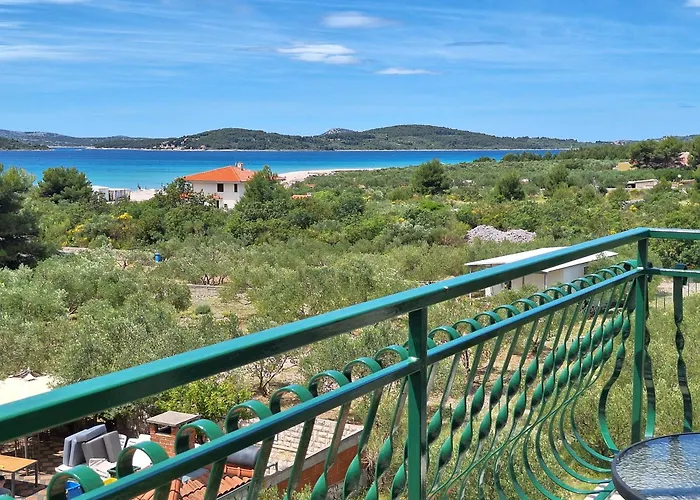 Lägenhet And Saric *