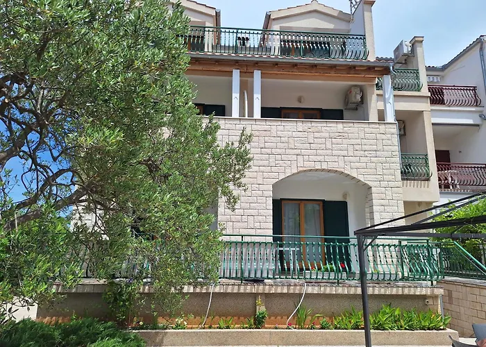 And Saric Apartament *