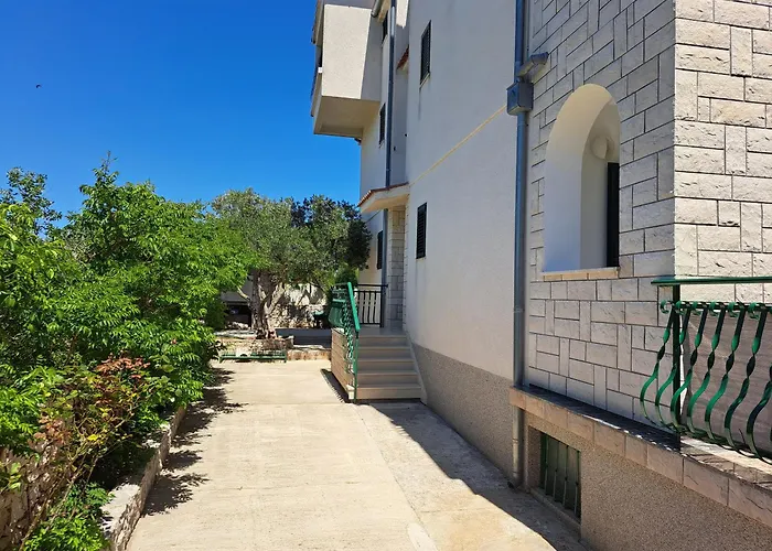 And Saric Apartman Jadrija